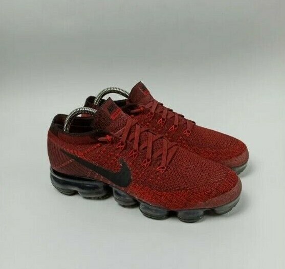 dark team red vapormax