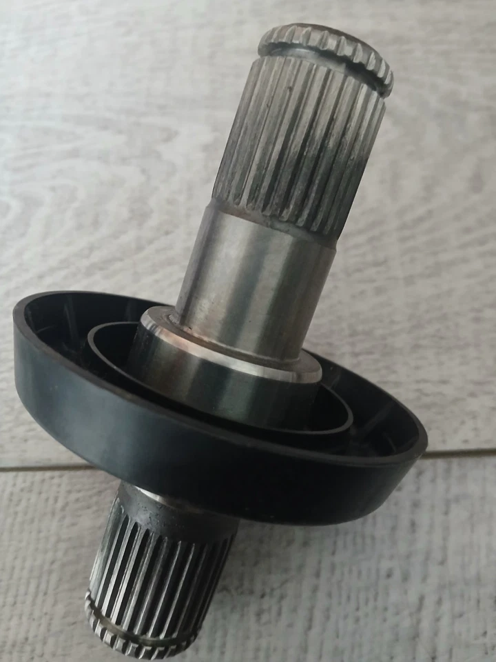 Axle Differential Output Shaft Mopar 68227837AE fits 17-21 Jeep Cherokee - Image 4 of 4