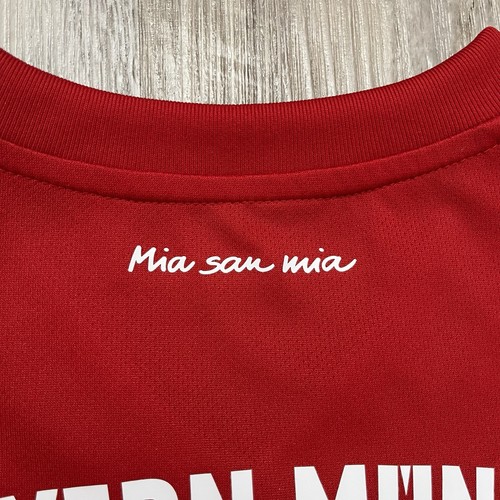 Adidas FC Bayern Munich Jersey Pavard #5 Red Medium Qatar Airways - Picture 7 of 10