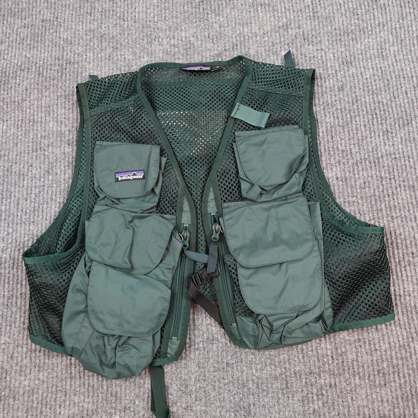 Vintage Patagonia Fishing Vest Mens Medium Green Mesh Pockets Fly Fishing
Opens in a new window or t