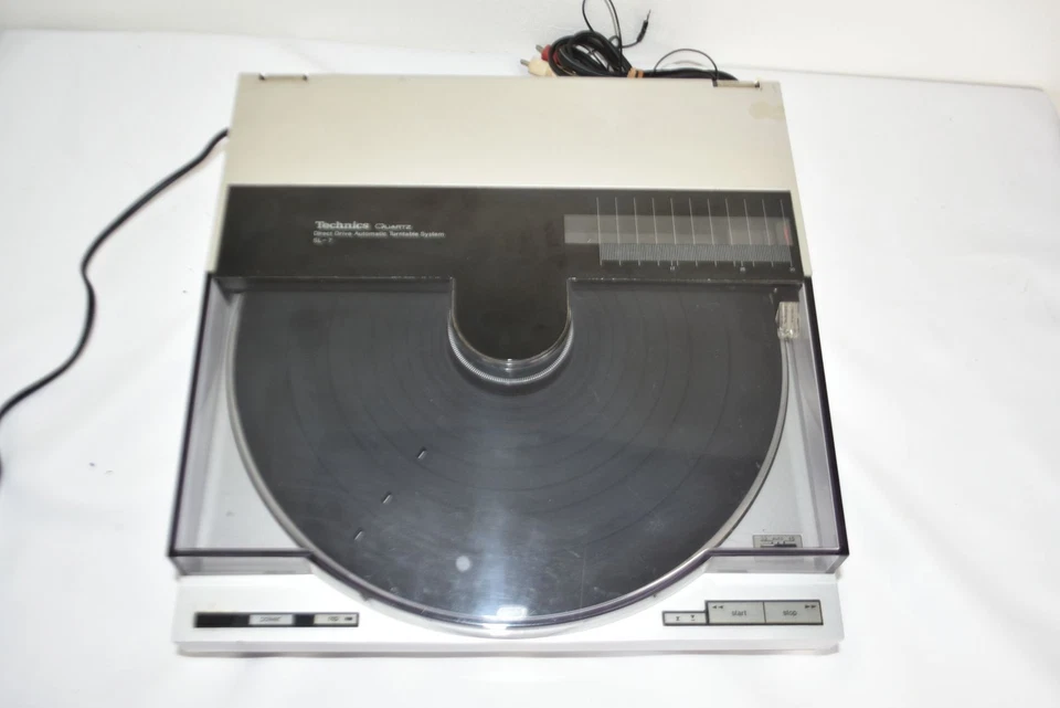 Technics SL-7 Turntable Fully Functional Auto-Start Linear Tracking Japan - Image 4 of 4