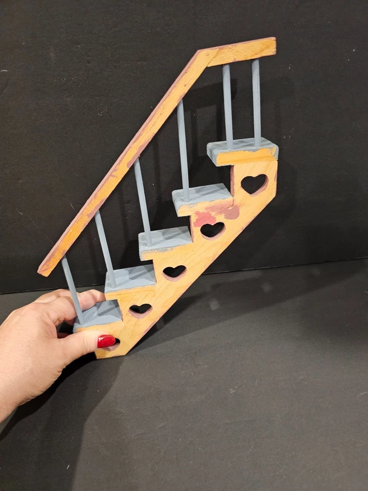 Escalera de madera en miniatura accesorio para casa de muñecas exhibición de pared Foto 4 de 4