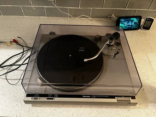 Technics Model SL-B2 Frequency Generator Turntable Japan New Headshell Cartridge