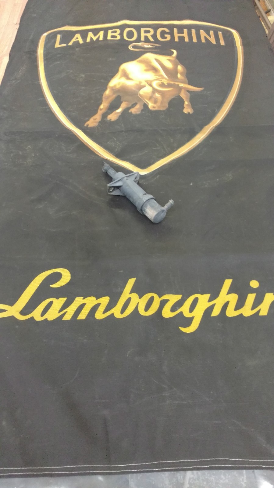 LAMBORGHINI MURCIELAGO LP640 LH SIDE HEADLIGHT WASHER ASSEMBLY  OEM 410955985