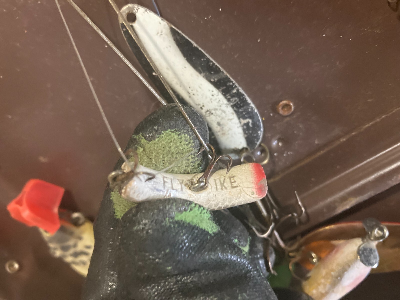 Old Vintage Fishing Lures Heddon Jitterbug +Montgomery Ward Hawthorne