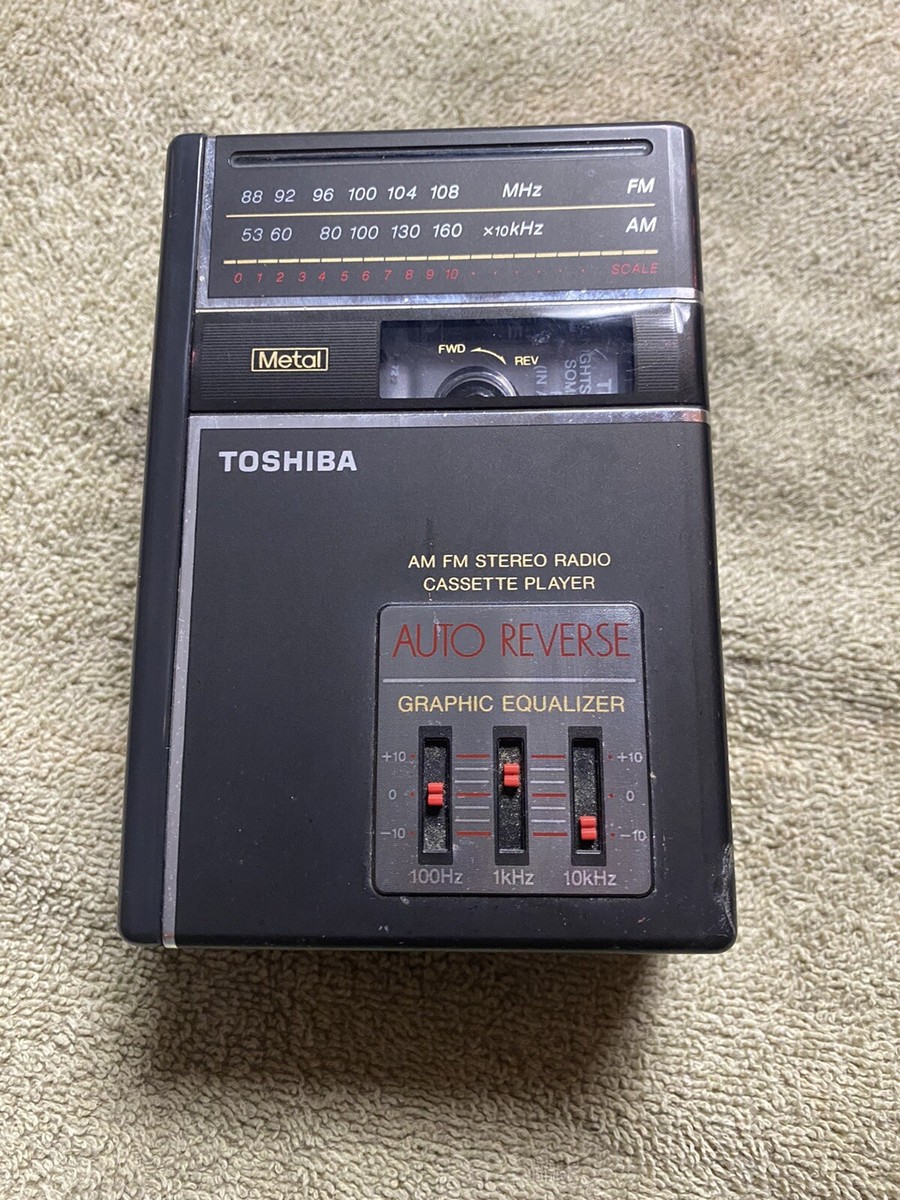 Vintage Toshiba AM/FM Stereo Radio Cassette Tape Portable Player