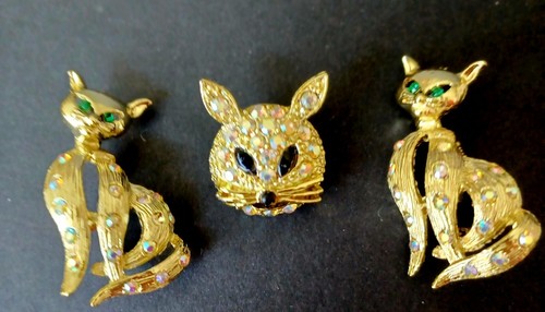 3 Goldtone Kitty Cat Pins Brooch Auora Borealis Stones Beautiful 🐈⬛🐈⬛🐈⬛ - Picture 5 of 6
