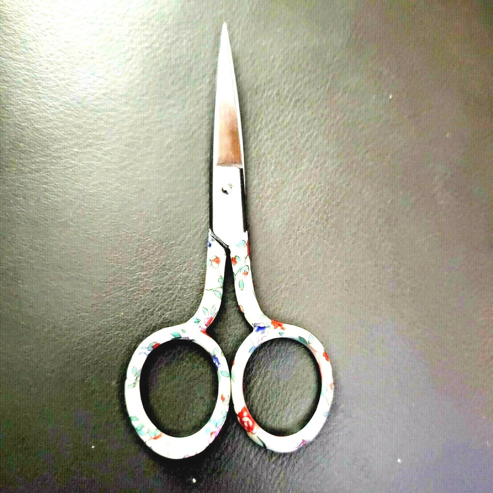 Rare Gingher Designer Series,LINDSAY 4" Embroidery Scissors 2004 Limited Edition