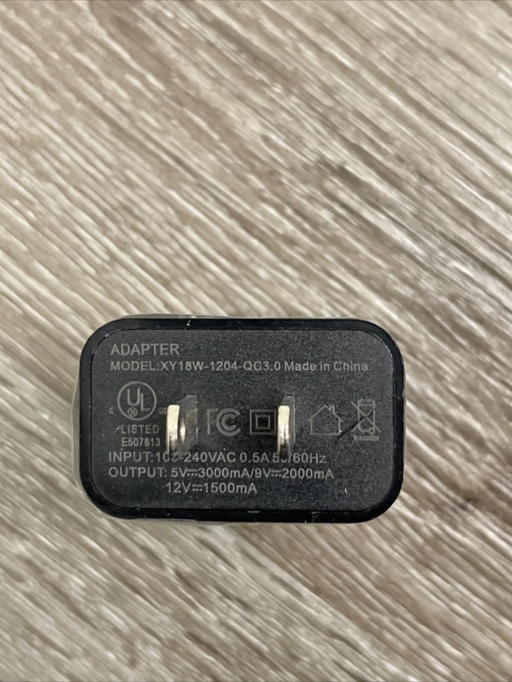 TCL (5V/1A) Single USB Port Wall Charger Travel Adapter+QC3.0 Adapter - Image 4 of 4