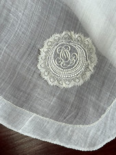 ANTIQUE LACE - Fine Linen Monogram Handkerchief - Late 19th Century