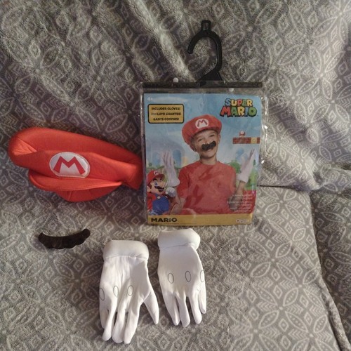 DISGUISE SUPER MARIO COSTUME with mustache. - 第 2/4 張圖片