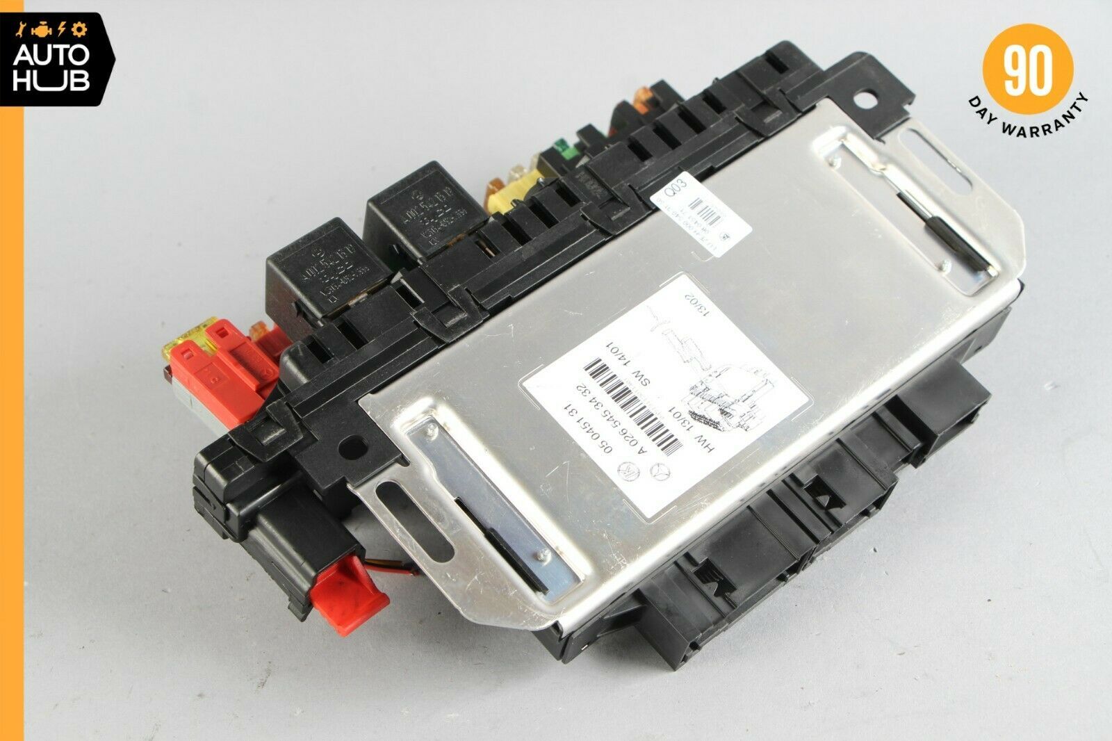 03-12 Mercedes R230 SL500 SL550 SL55 AMG Rear SAM Fuse Box Relay Module OEM