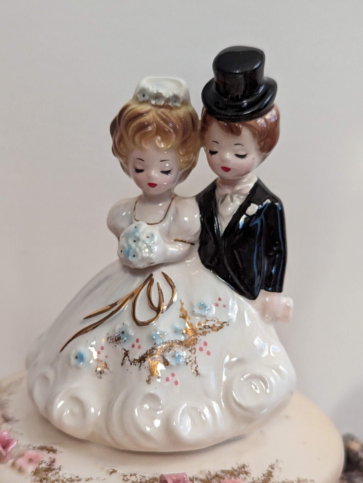 Vintage Josef Originals Music Box Bride & Groom Wedding Figurine Bridal