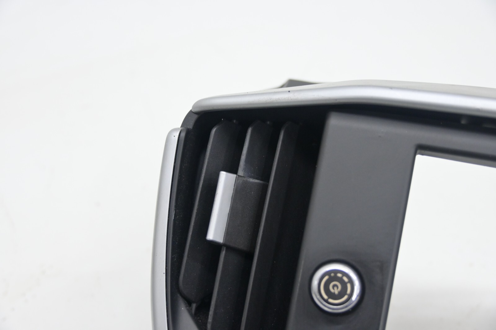 ⭐ 14-21 Maserati Ghibli Front Center Radio Plate Air Vent Cover Trim Black Oem