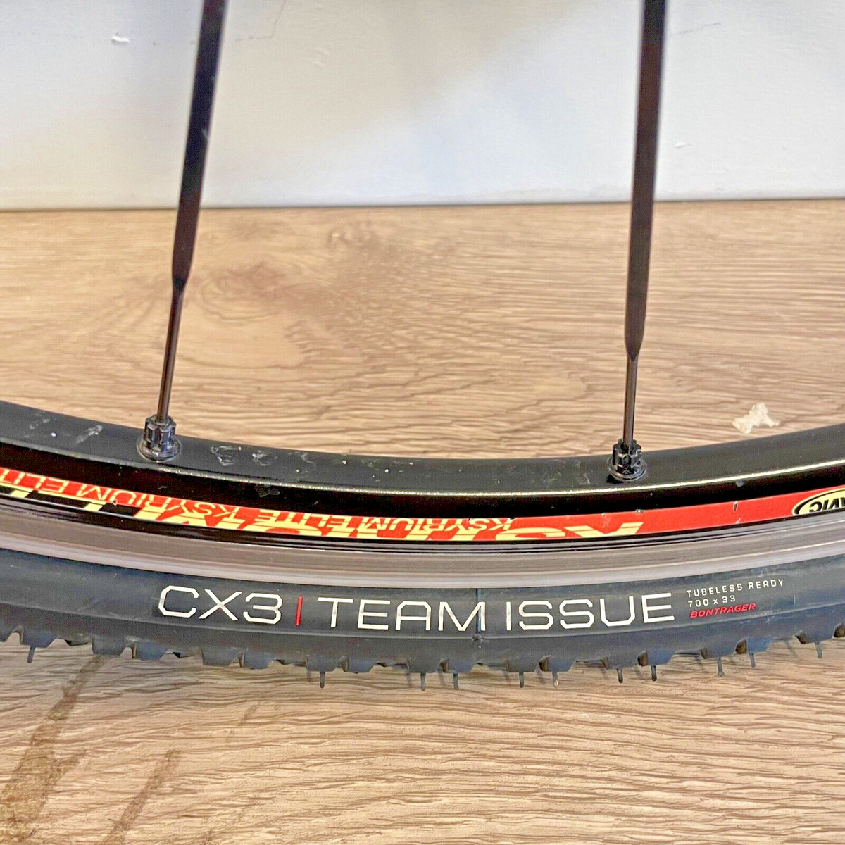 Mavic Ksyrium Elite 700c Road Bike Wheelset QR 130/100mm Shimano 9
