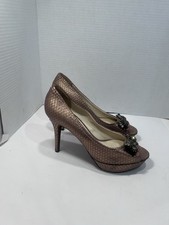 Vera Wang Lavender Heels Size 9