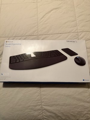 Microsoft L5V-00001 Sculpt Ergonomic Desktop - Black