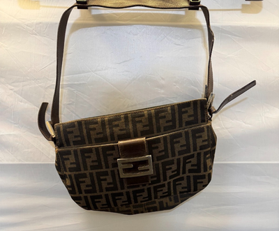 ↑写真FENDI バゲットバッグ FFモノグラム ズッカ柄 正規品 定価28万 Vintage Fendi Zucca FF Monogram Canvas Leather Baguette Shoulder