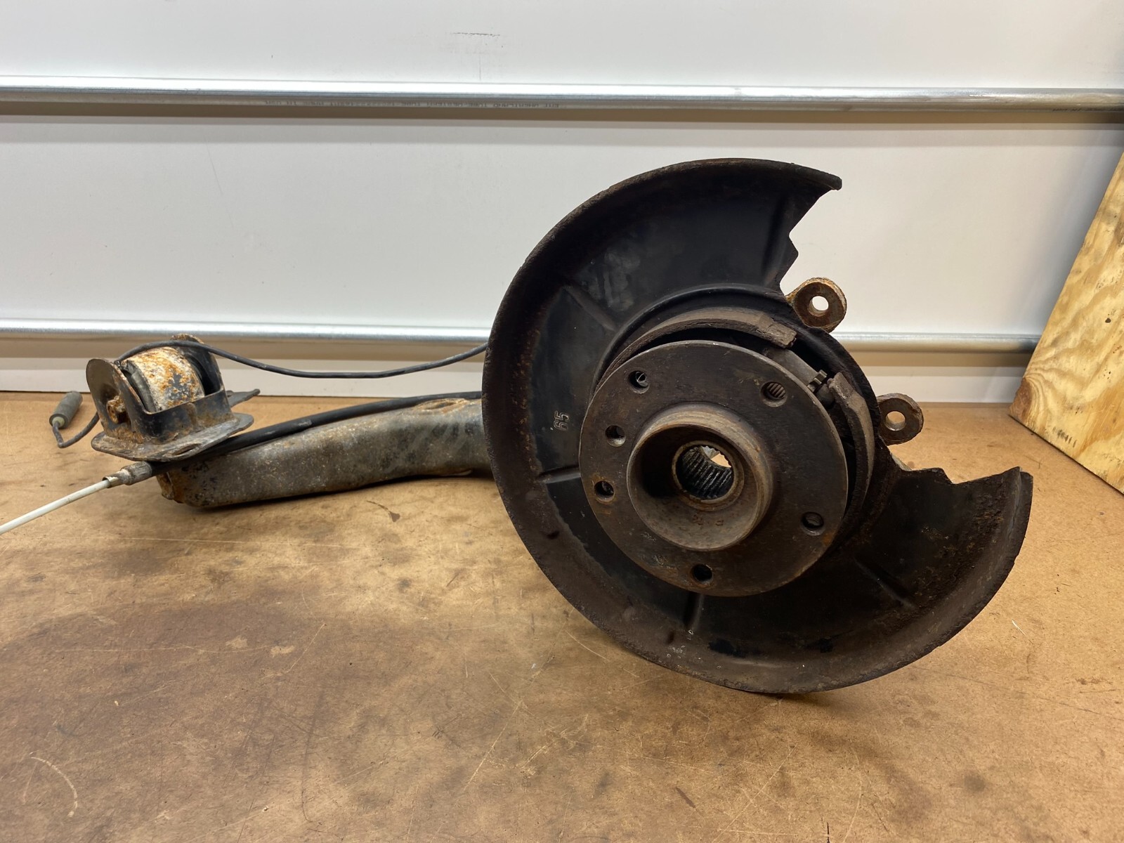 1136647 Steering Knuckle - Rear Left BMW E36 for sale online | eBay