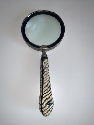4'' Magnifying Glass  With Painted Plastic Handle Desk Type