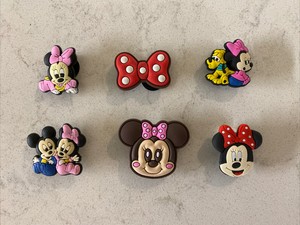 jibbitz minnie mouse