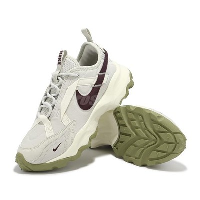 Nike Wmns TC 7900 Light Bone Burgundy Crush Women Casual Shoes