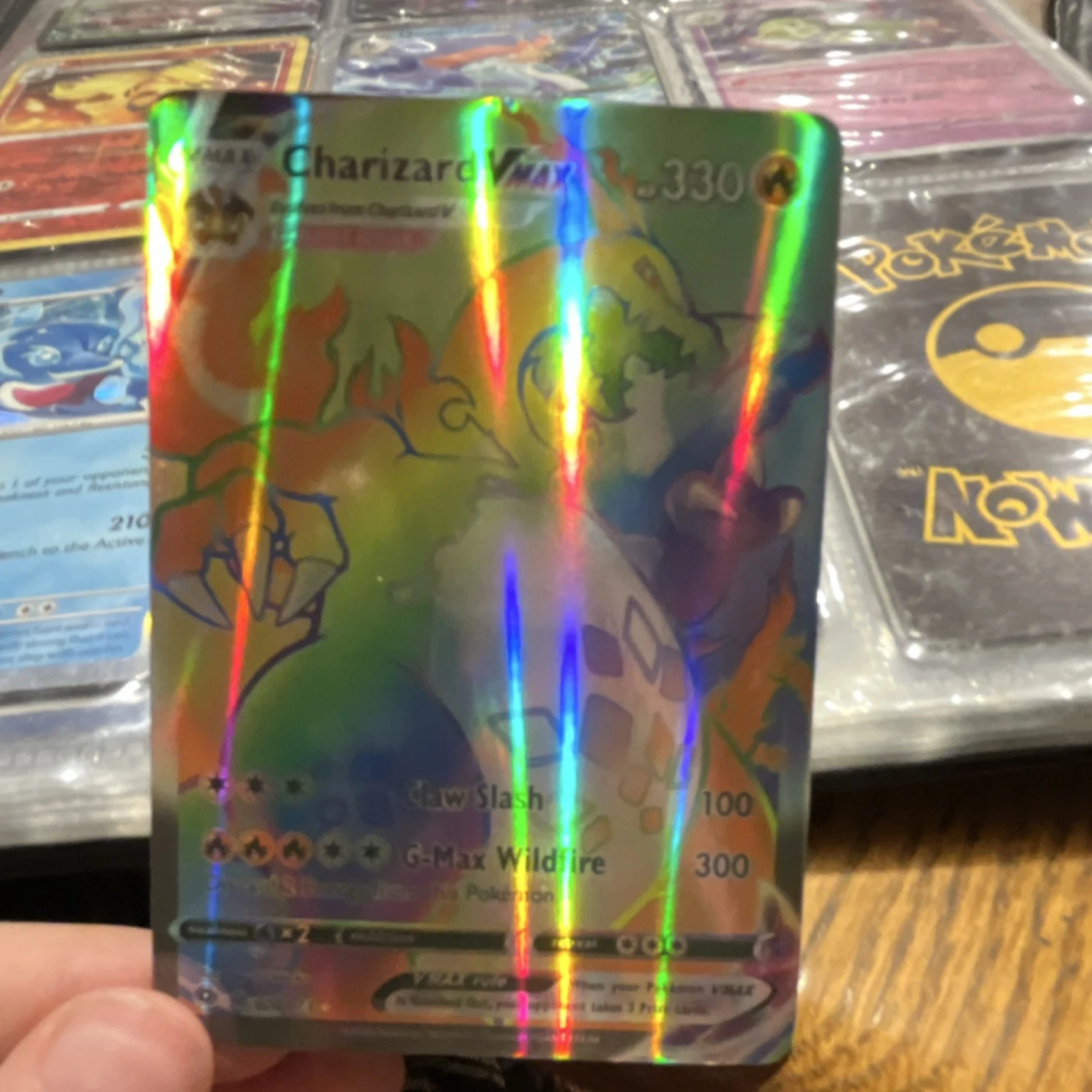 The Pokémon Company Charizard VMAX Secret Rare Champions Path Holo 074/073 Engl…