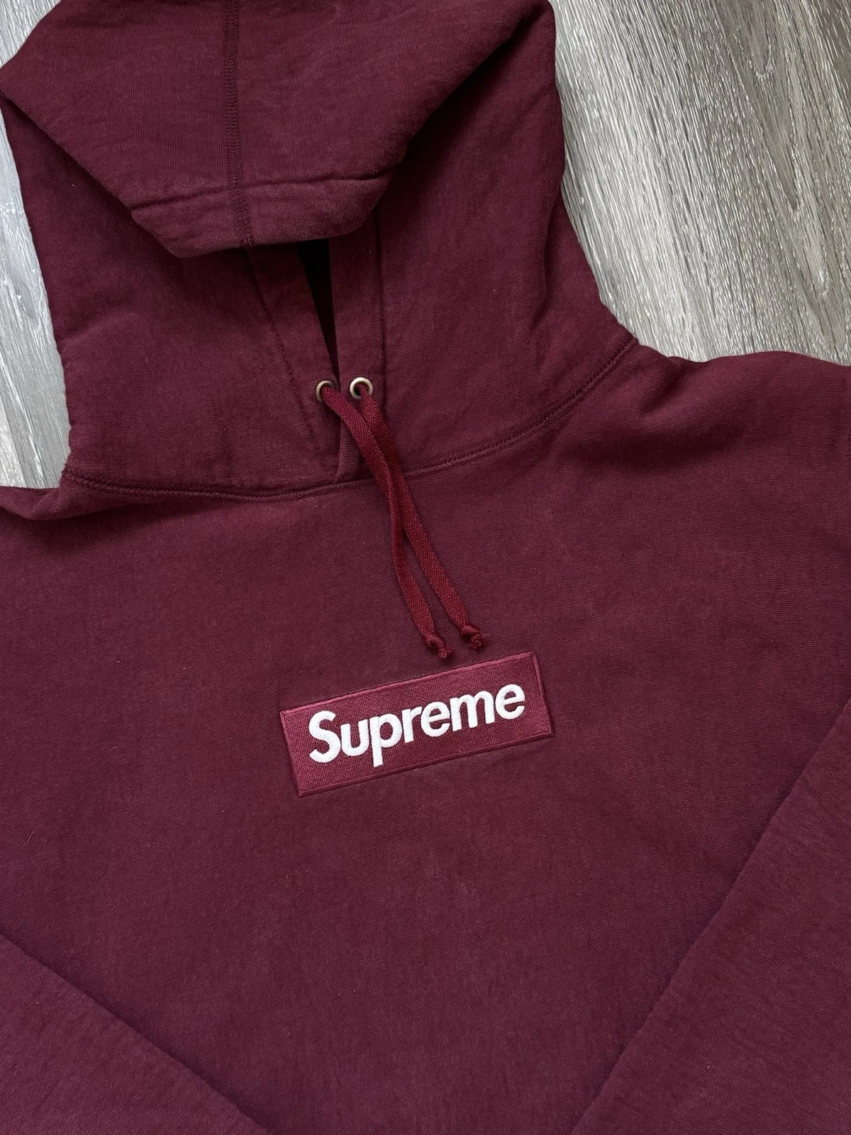 Sweat à capuche Supreme Bordeaux Box Logo 2011