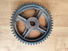 Altes  Zahnrad  aus Eisen, Durchmesser ca. 17 cm