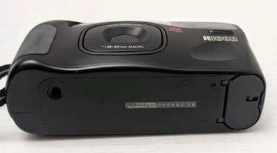 Ricoh RZ-800 DATE 35mm Film Point & Shoot Camera Works Battery Not