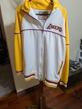 Mitchell  Ness Hardwood Classics Los Angeles Lakers warm up jacket mens siz 48