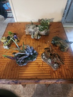 Lot of 5 Aquarium Decorations