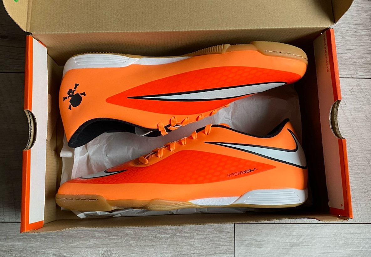 nike hypervenom tf pro