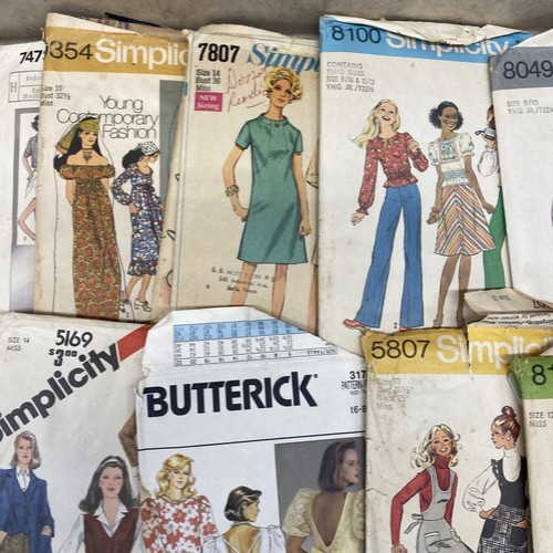Lot of 36 Vintage Womens Clothing Patterns Simplicity McCalls Butterick - Picture 6 of 12