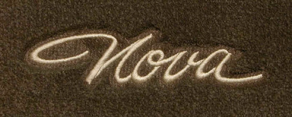 Alfombrillas delanteras personalizadas Lloyd Mats Velourtex Chevrolet Nova (1962-1979) Foto 4 de 4