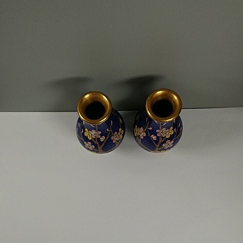 Vintage Chinese Cloisonne Miniature Blue Vase Pair Prunus Metal 10cm tall - Picture 6 of 9