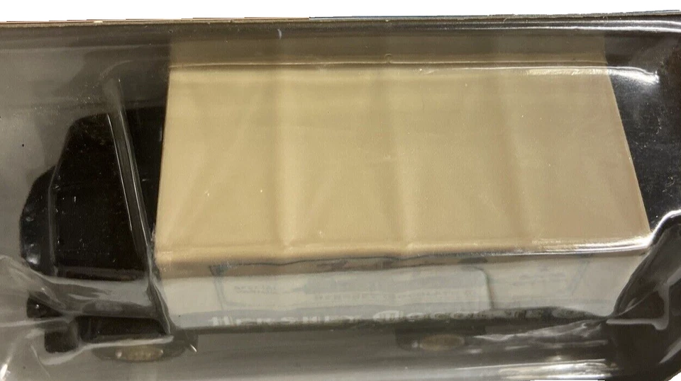 Hartoy American Highway Legends 1:64 Hershey Chocolate Co. Специальная Ваниль  - Изображение 4 из 4