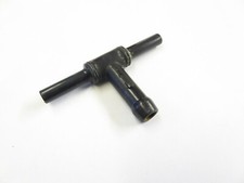 HONDA CBR1100 XX BLACKBIRD 96 - 98  CARB CARBURETTOR UPPER AIR PIPE T PIECE 