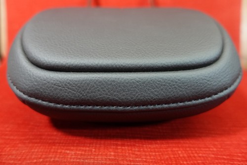 2015-2018 Jeep Renegade Rear Left or Right Side Seat Headrest Leather Black OEM - Picture 5 of 10