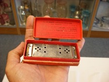 Vintage Harmonica W. Kratt Chromatic Pitch Pipe A-440