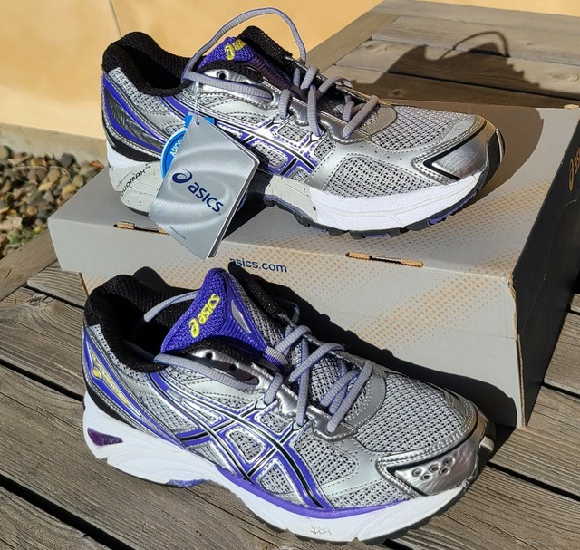 womens asics gel foundation 8
