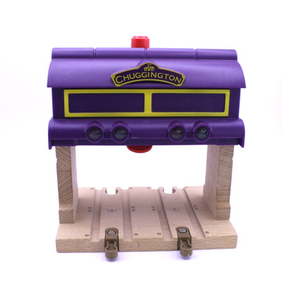 CHUGGINGTON WOODEN RAILWAY LIGHTS & SOUNDS SIGNAL GATE LEARNING CURVE 2011 