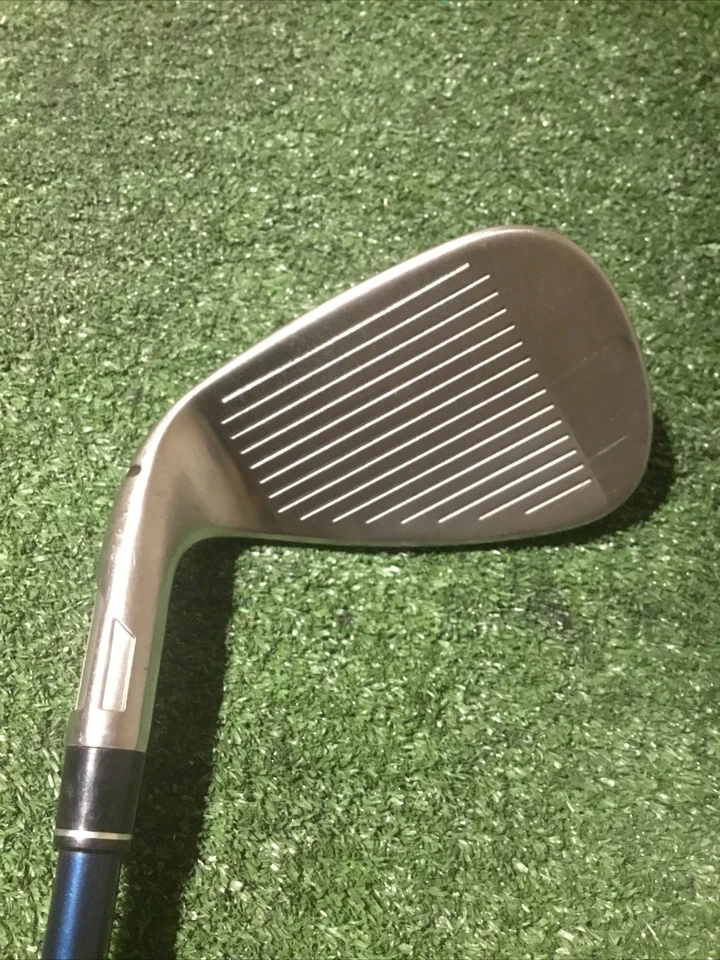 Taylormade SIM2 Max Gap Wedge (GW) Seniors Fujikura Ventus 5-A Blue Graphite - Image 3 of 4