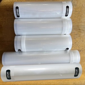 Vacuum bags sealer Kirkland Signature(2) 11 x 16 ft And (3) 8 X 16ft
