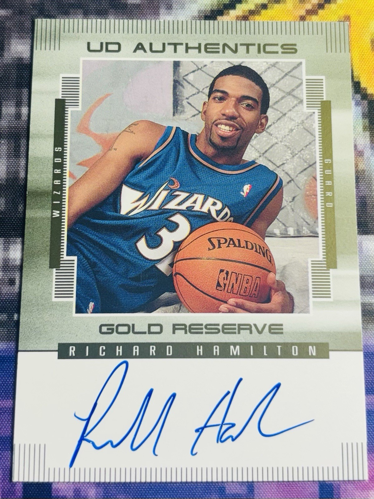 2000 Upper Deck Gold Reserve Richard (RIP) Hamilton Auto #RH Pistons