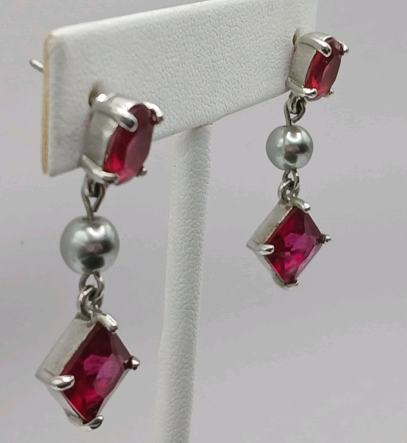 Carolee Signed Red Rhinestone Dangle Earrings Sil… - image 11