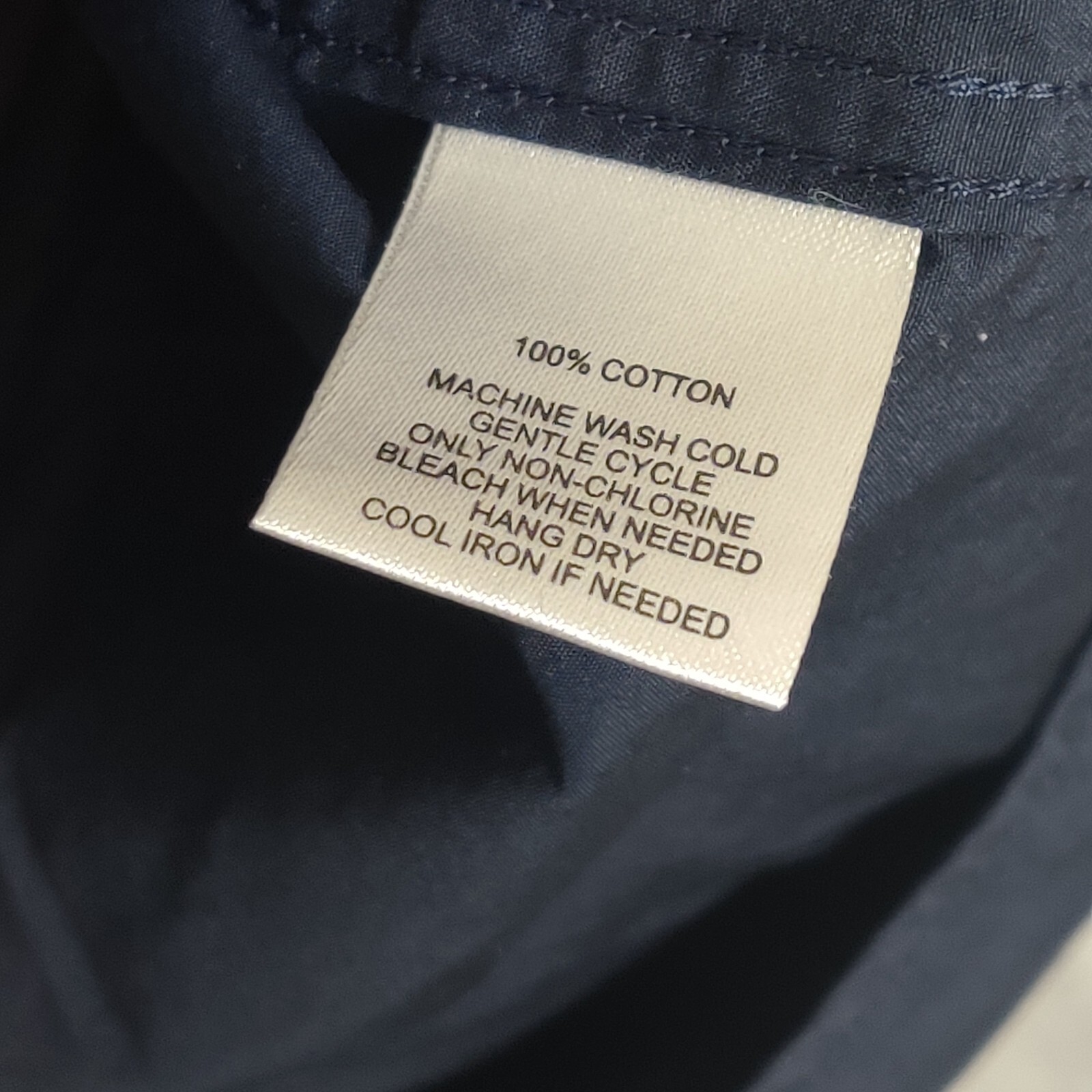 UNTUCKit Men Button Down Large Solid Blue Long Sl… - image 6