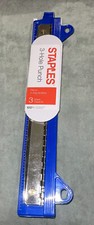 Staples Portable 3 Hole Punch. New With Tags. Hard Plastic. For Binders. Blue