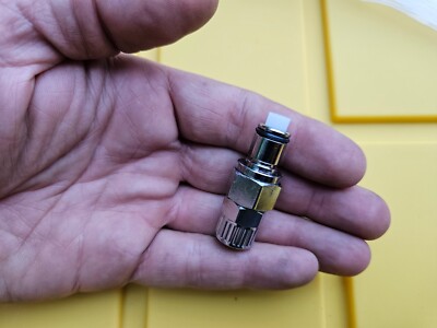 MISC AIR HOSE THREADED STAINLESS FITTING, SORRY NO MORE INFO, QTY=1