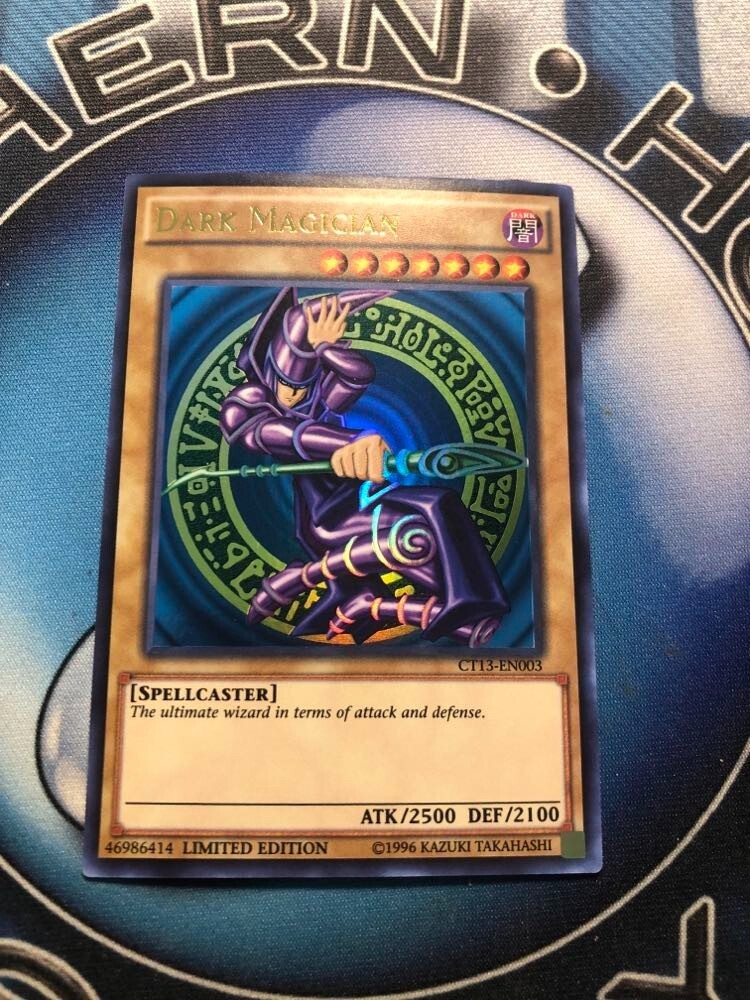 *** DARK MAGICIAN *** ULTRA RARE HOLOGRAPHIC ORIGINAL ART CT13-EN003 YUGIOH